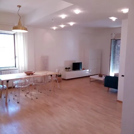 Casa Pascoli Nel Cuore Di شقة